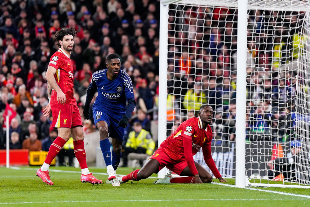 包含巴黎圣日耳曼力克拜仁，C罗扑点救主德甲的词条