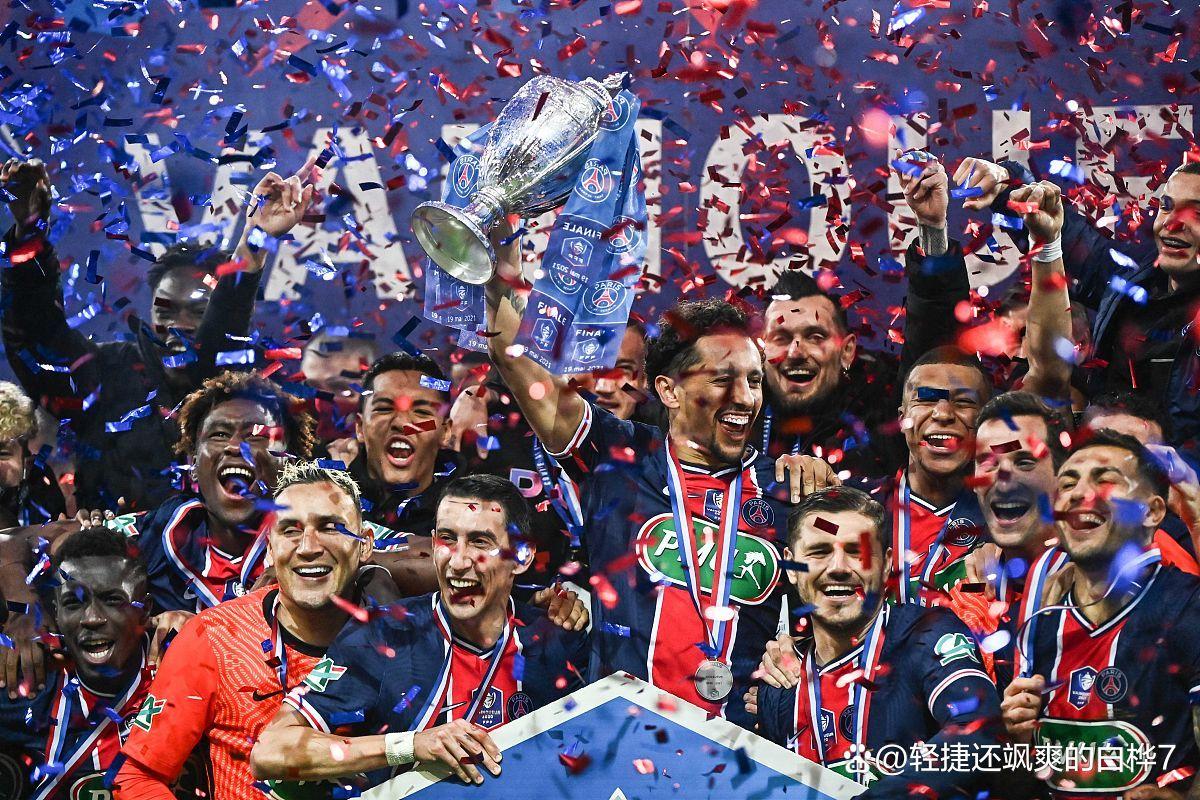 包含波尔图战平国米，莱万梅开二度欧冠的词条